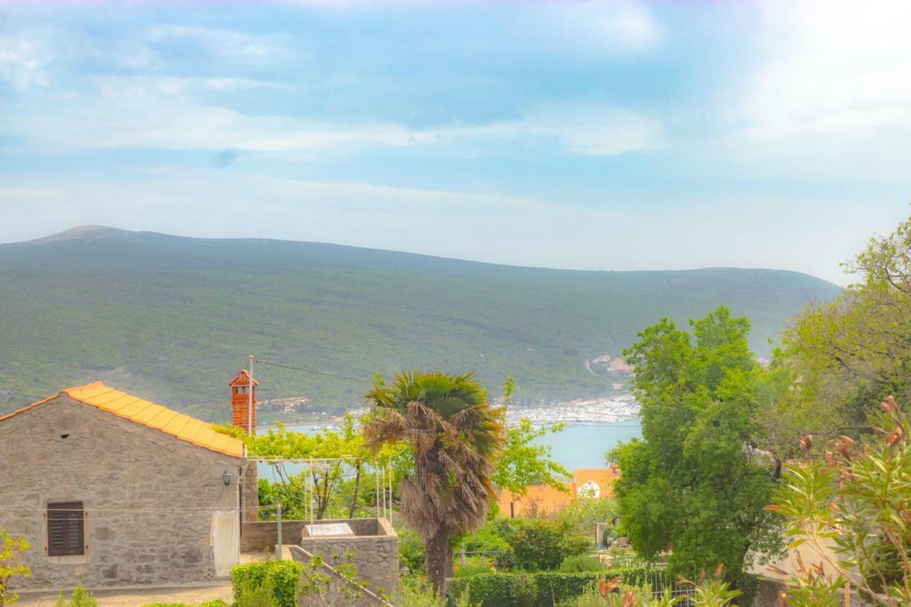 Kuca Za Odmor Kornic Villa Ngoại thất bức ảnh
